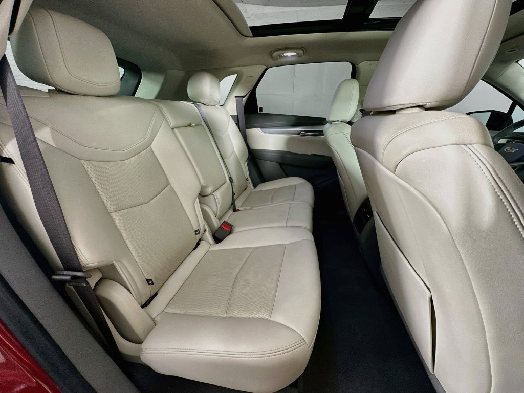 Thumbnail: 2021 Cadillac XT5 - 33