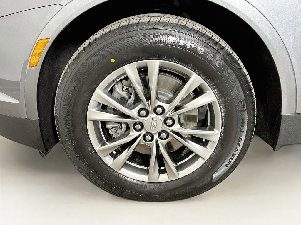 Thumbnail: 2021 Cadillac XT5 - 8
