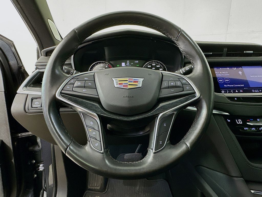 Thumbnail: 2023 Cadillac XT5 - 15