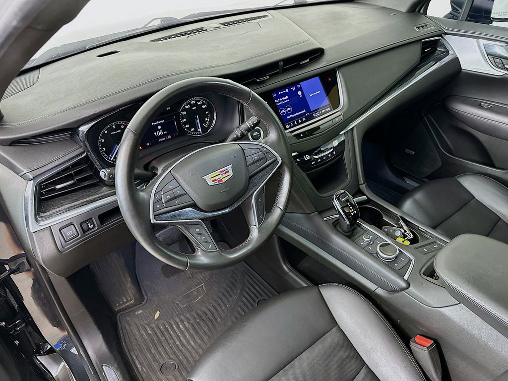 Thumbnail: 2023 Cadillac XT5 - 2