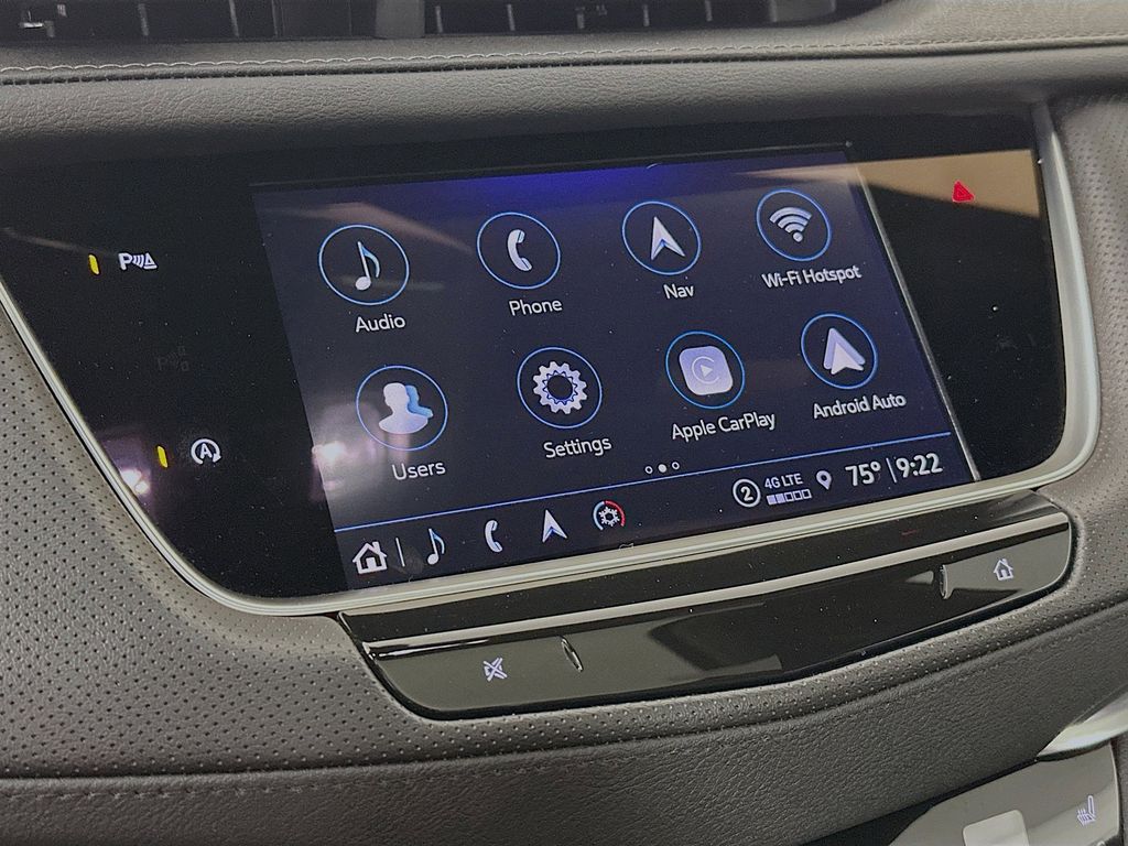 Thumbnail: 2024 Cadillac XT5 - 16
