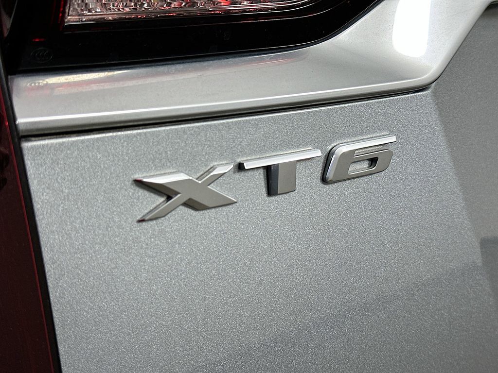 Thumbnail: 2024 Cadillac XT6 - 7