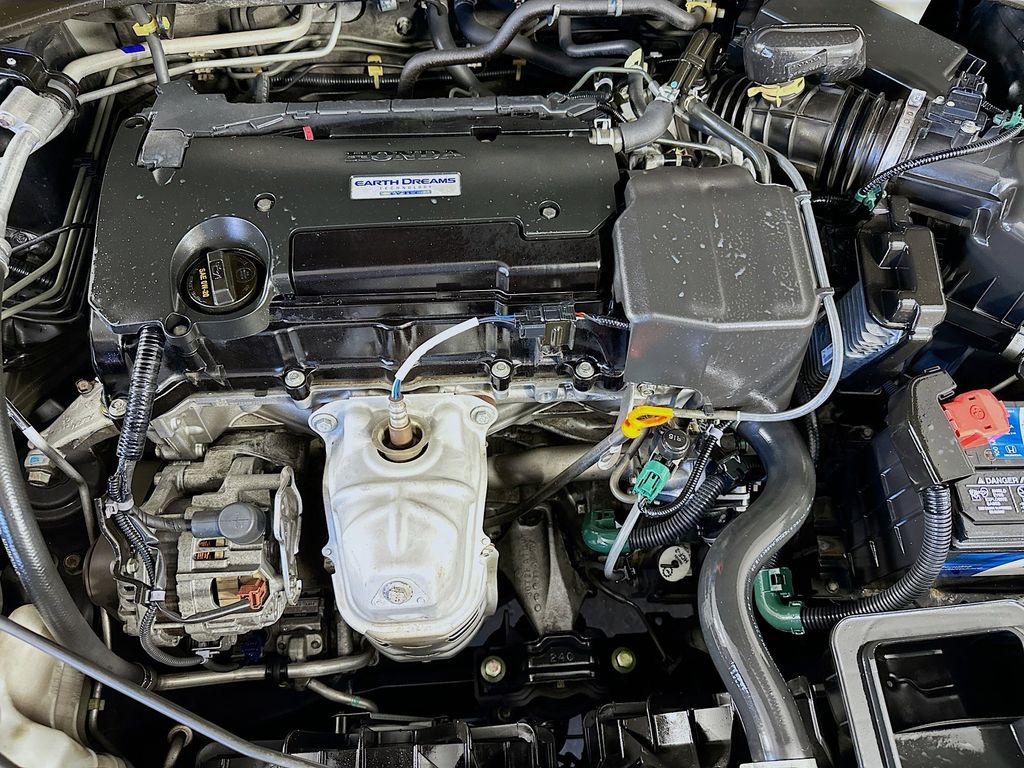 Thumbnail: 2016 Honda Accord - 8