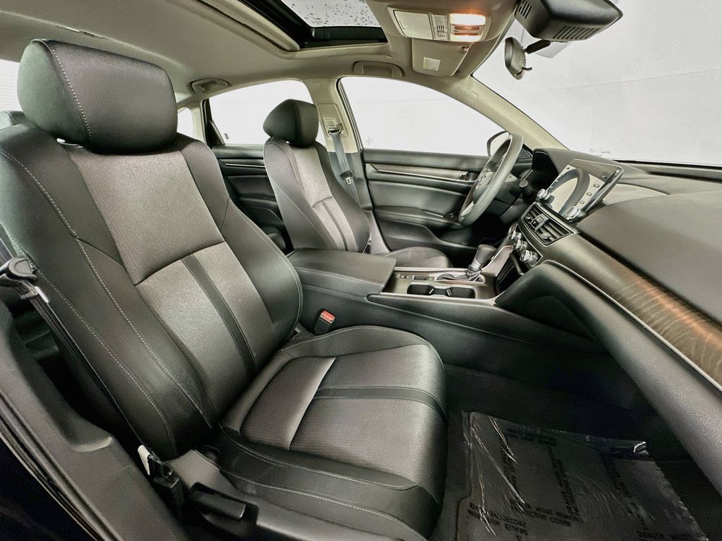 Thumbnail: 2020 Honda Accord - 12