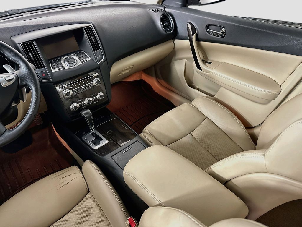 Thumbnail: 2014 Nissan Maxima - 14
