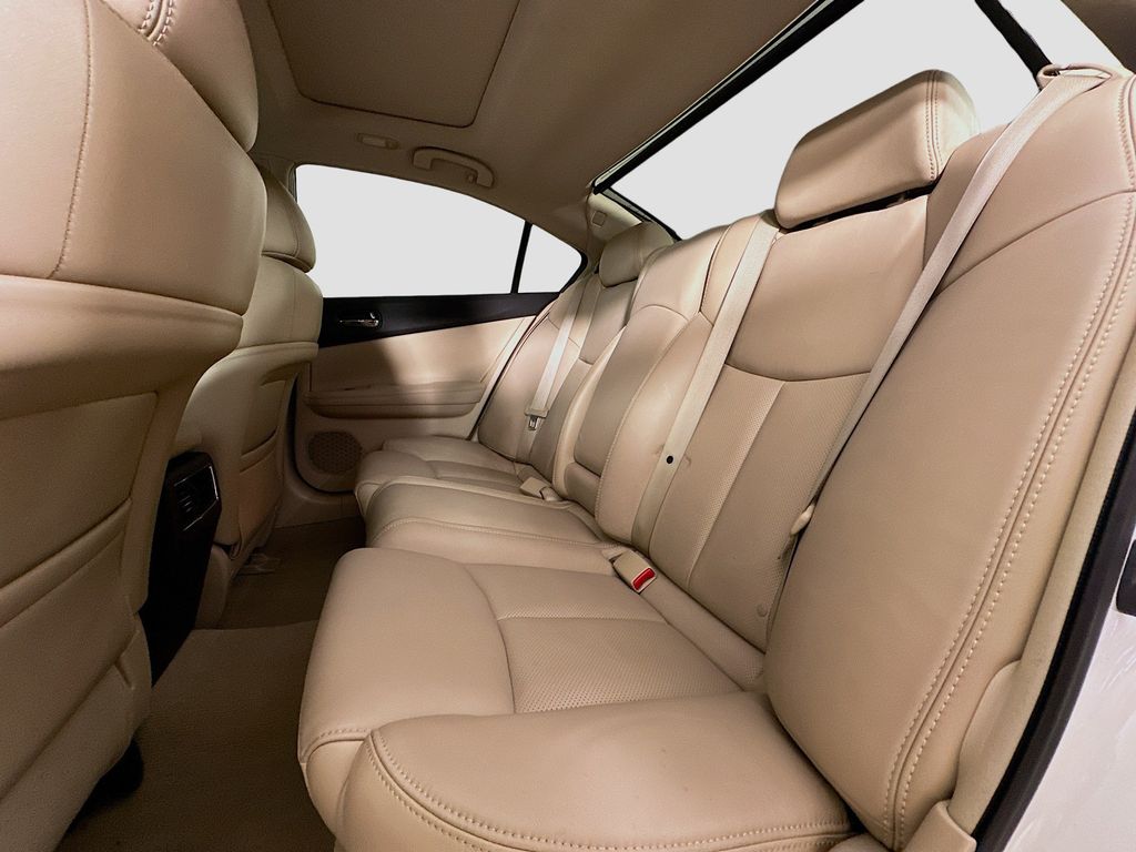 Thumbnail: 2014 Nissan Maxima - 13
