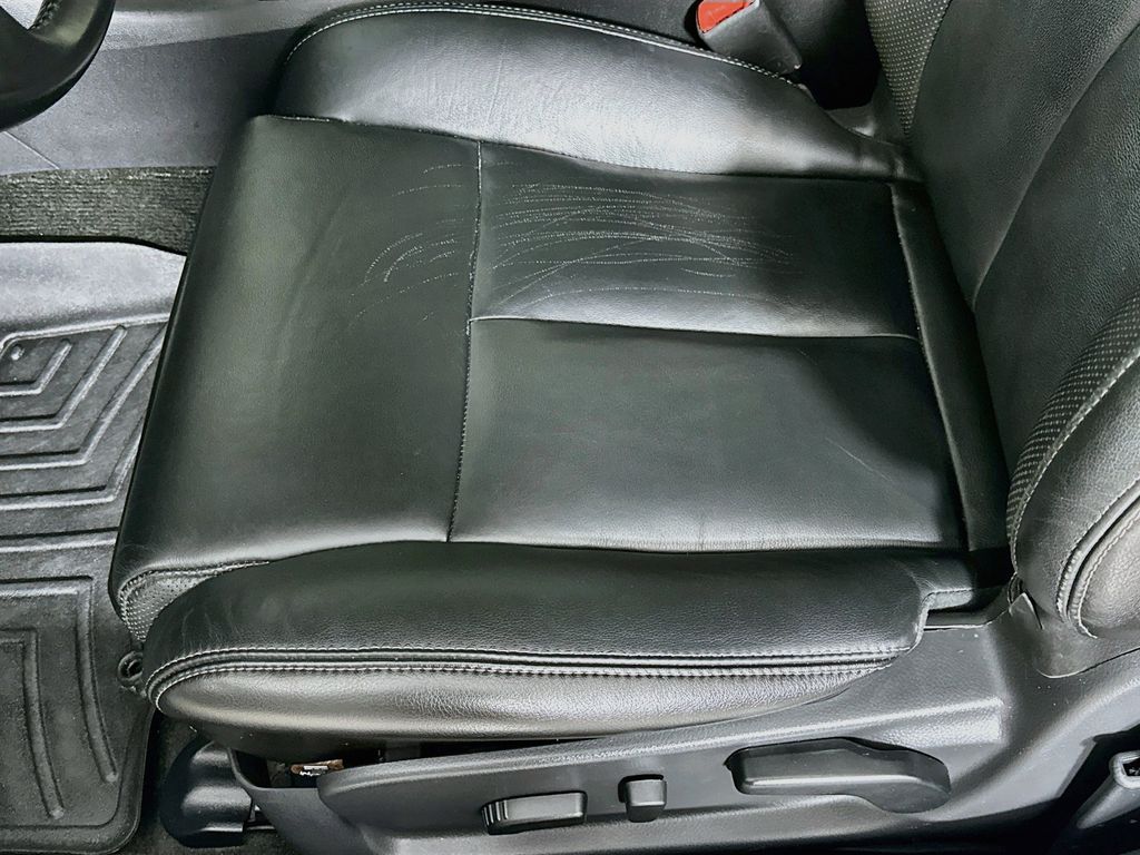 Thumbnail: 2012 Nissan Altima - 29