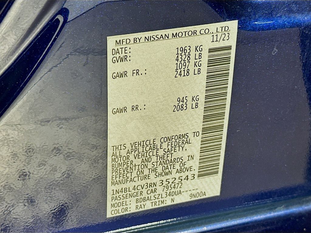 Thumbnail: 2024 Nissan Altima - 20