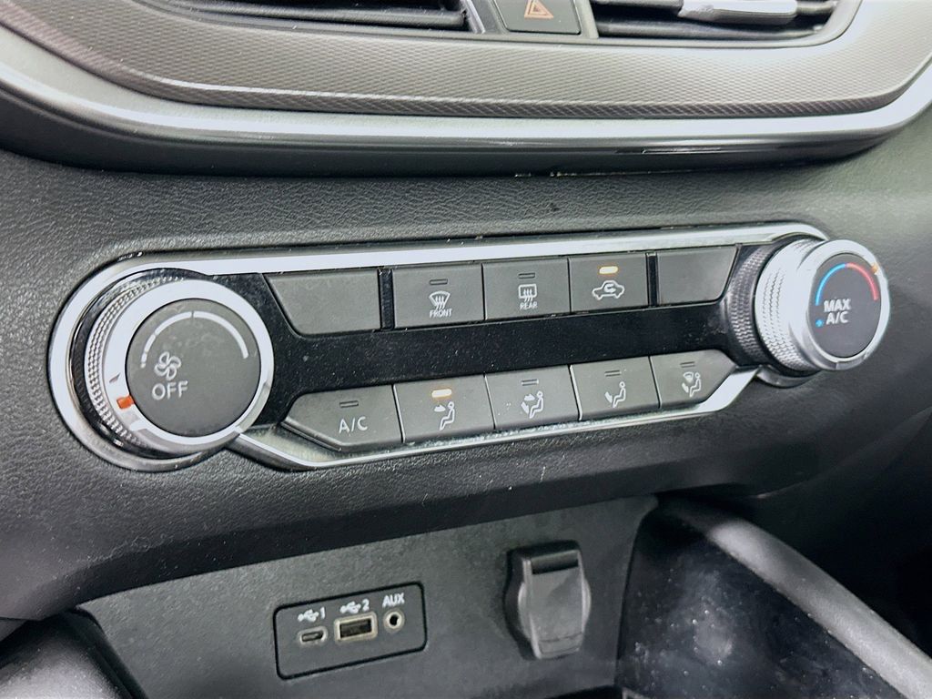 Thumbnail: 2024 Nissan Altima - 22