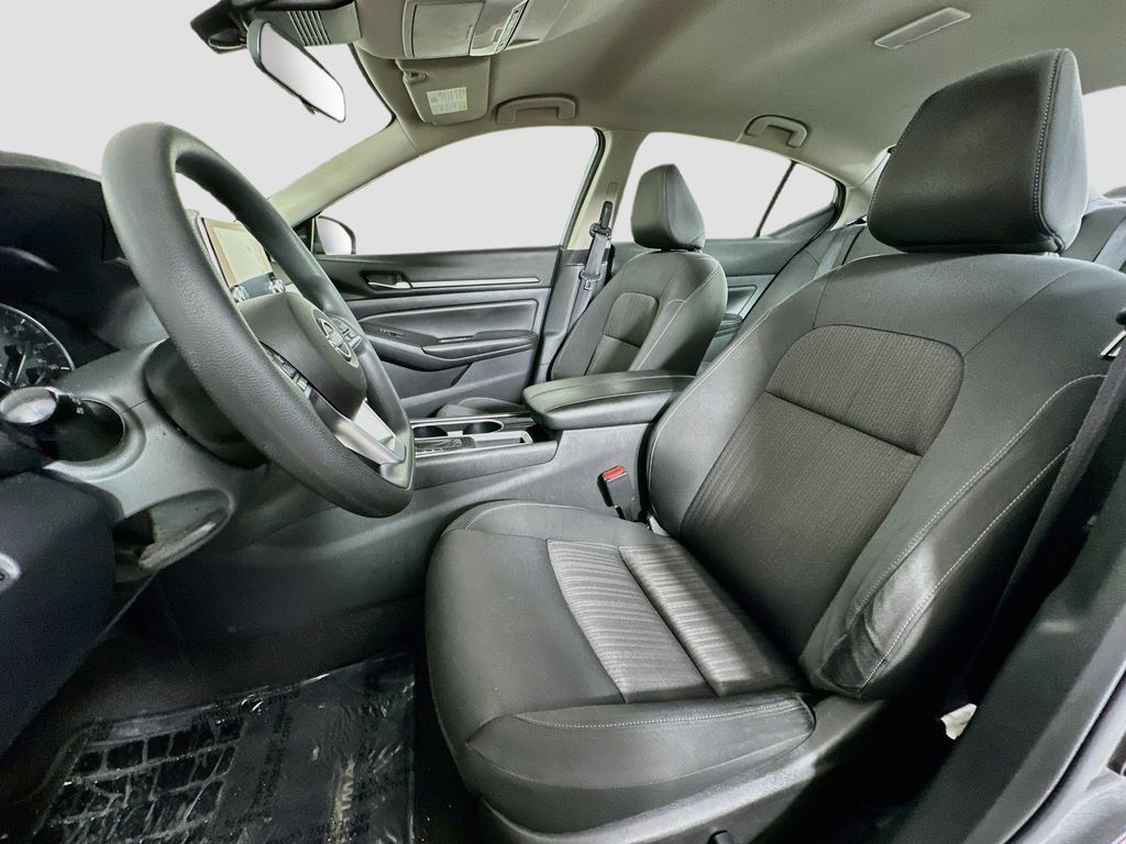 Thumbnail: 2024 Nissan Altima - 11