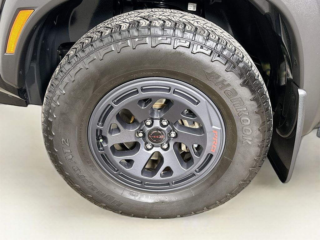 Thumbnail: 2025 Nissan Frontier - 8