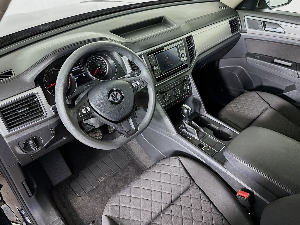 Thumbnail: 2018 Volkswagen Atlas - 2