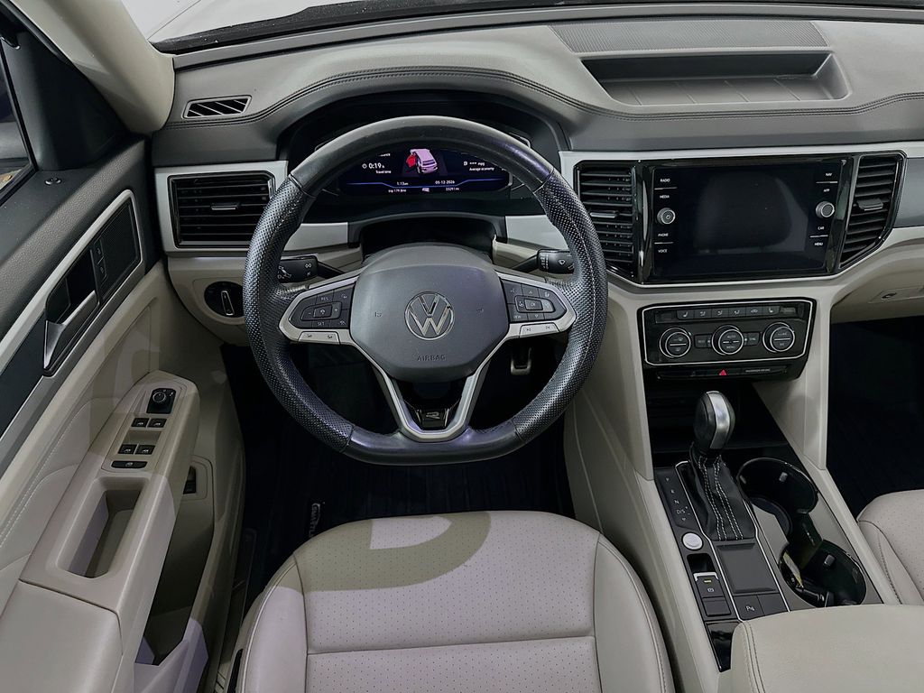Thumbnail: 2021 Volkswagen Atlas - 9