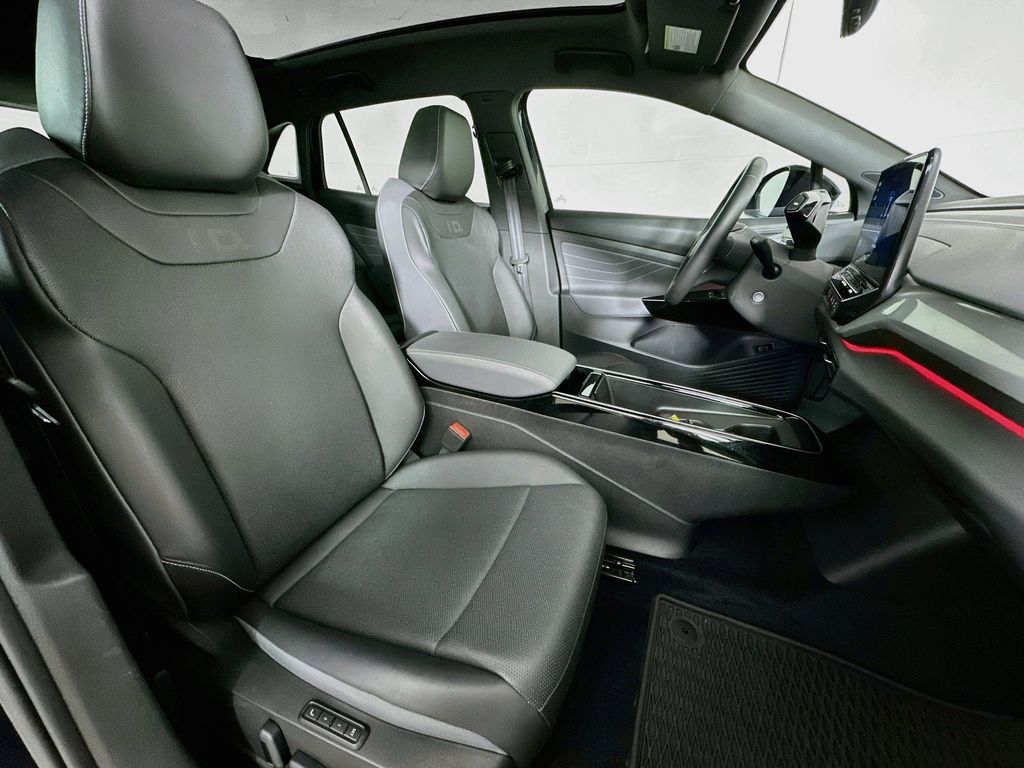 Thumbnail: 2023 Volkswagen ID.4 - 11