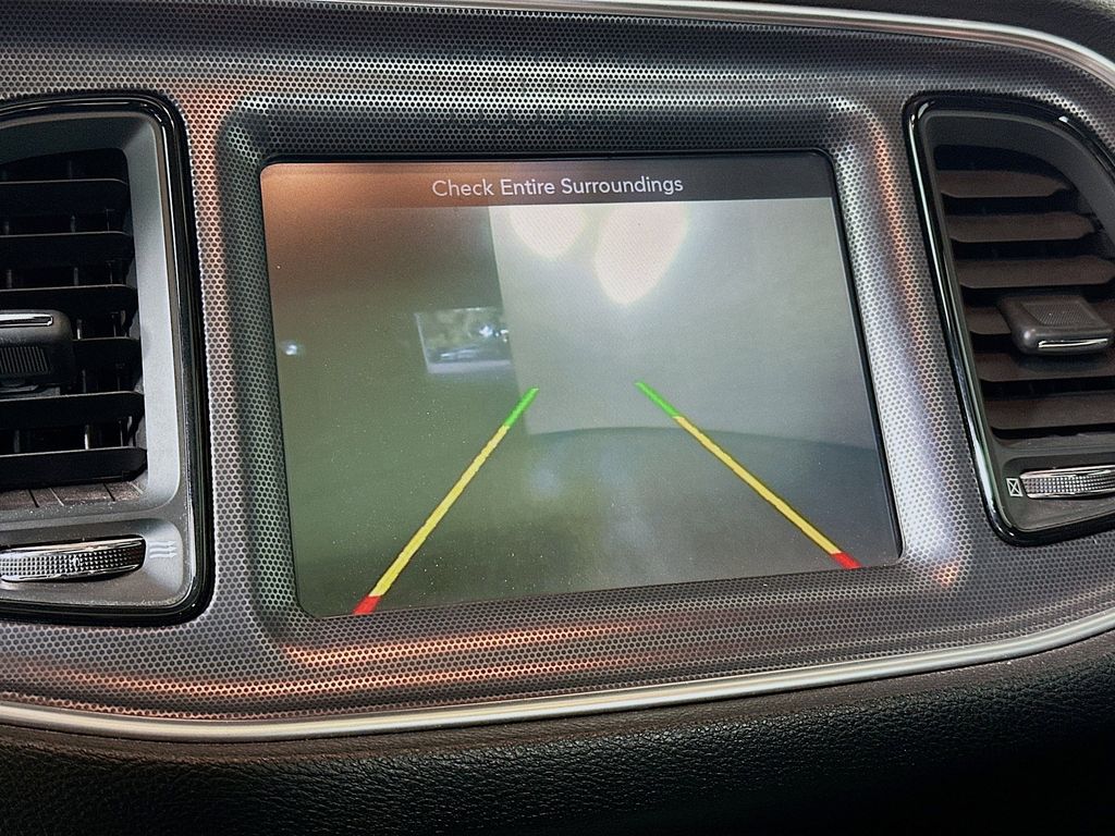 Thumbnail: 2015 Dodge Challenger - 28