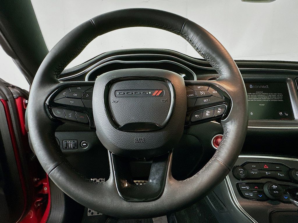 Thumbnail: 2015 Dodge Challenger - 13