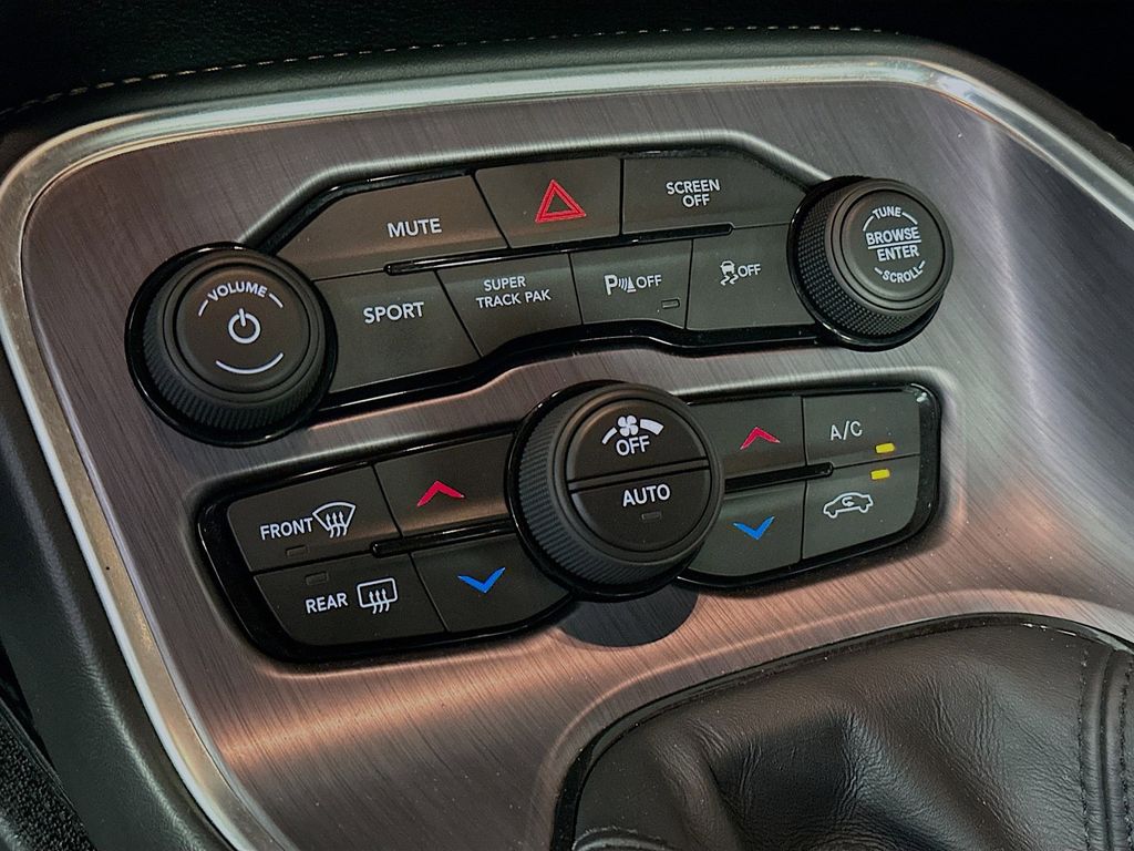 Thumbnail: 2019 Dodge Challenger - 22
