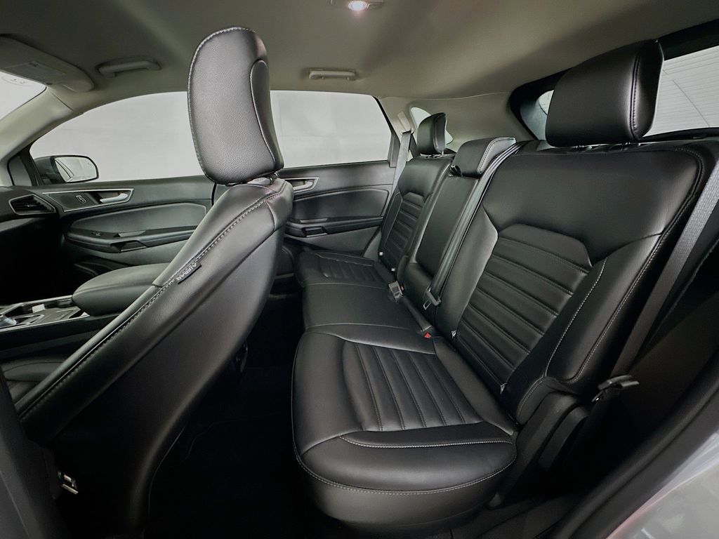 Thumbnail: 2023 Ford Edge - 13