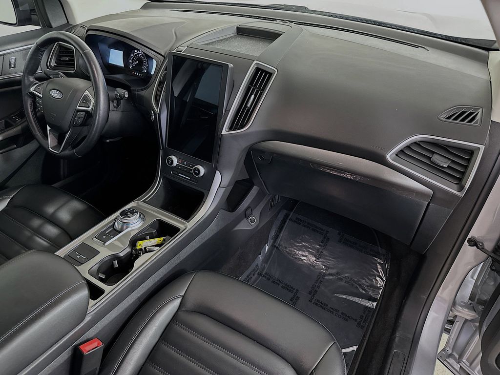 Thumbnail: 2023 Ford Edge - 15