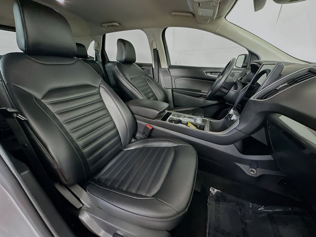 Thumbnail: 2023 Ford Edge - 23