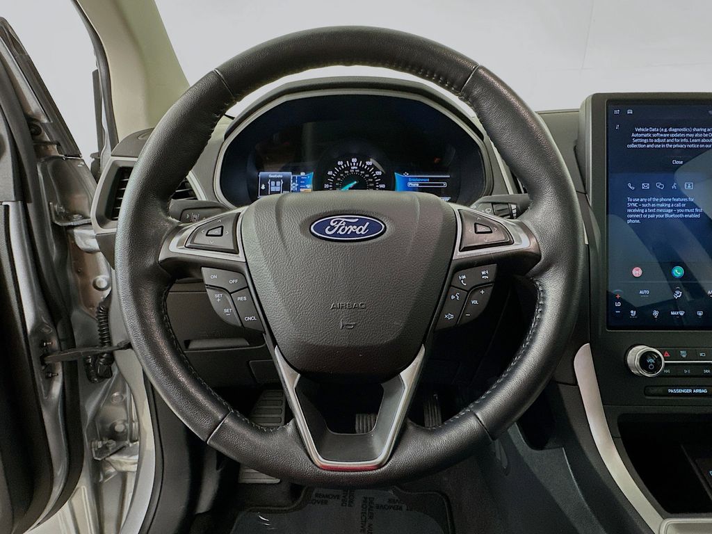 Thumbnail: 2023 Ford Edge - 14