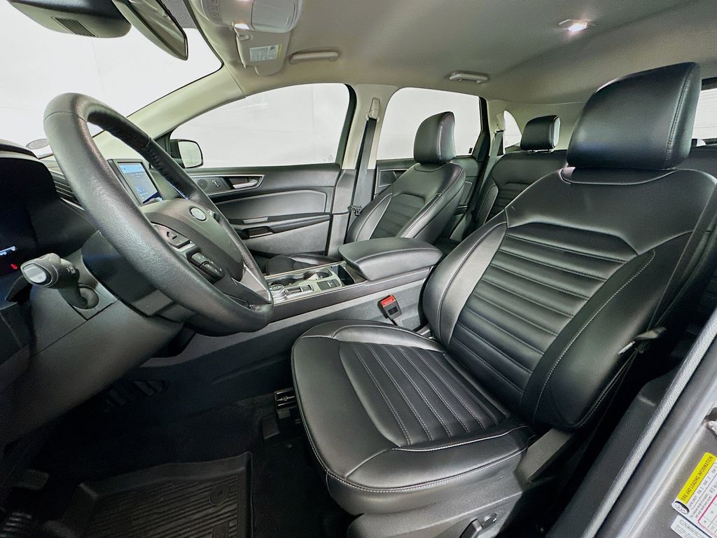 Thumbnail: 2023 Ford Edge - 12