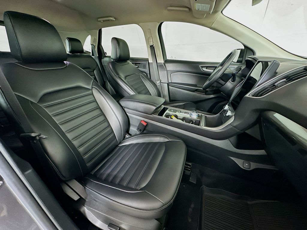 Thumbnail: 2023 Ford Edge - 23