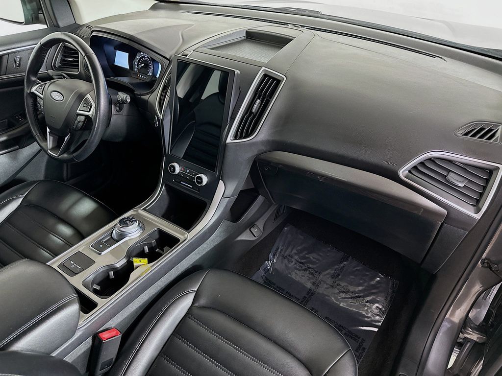 Thumbnail: 2023 Ford Edge - 31