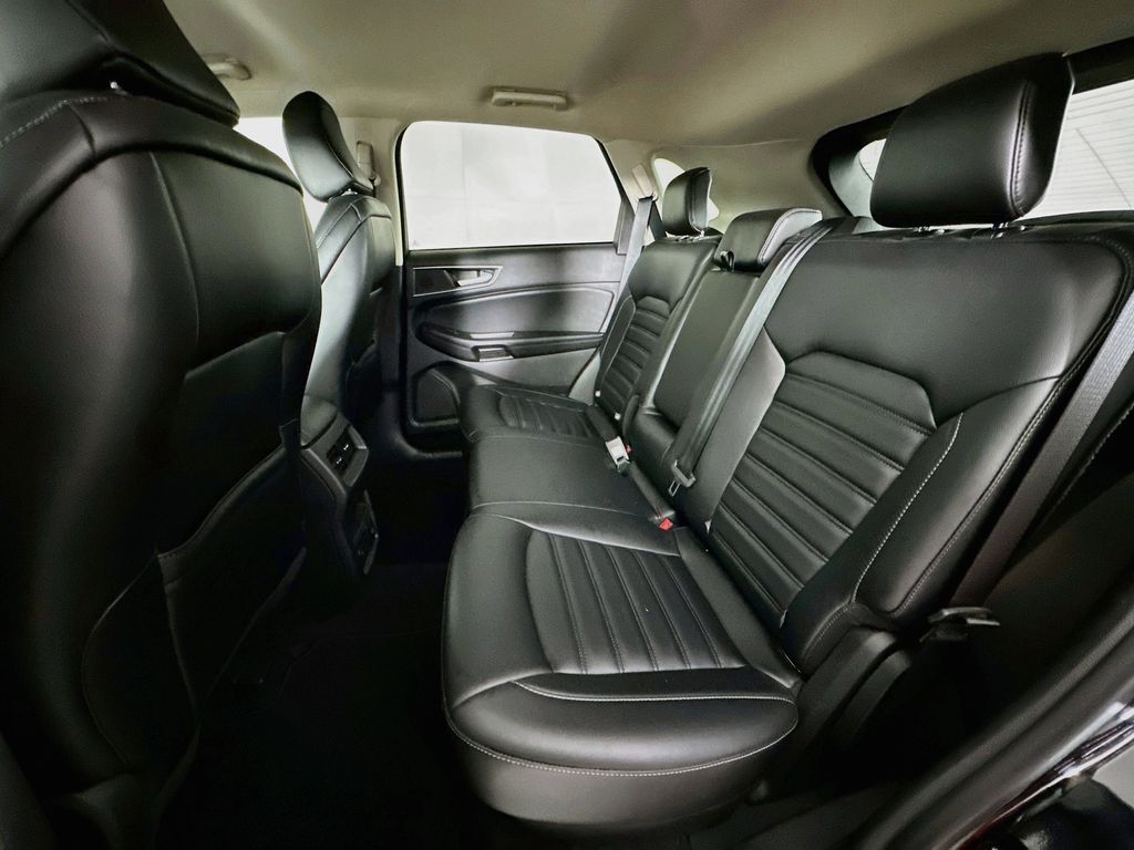 Thumbnail: 2023 Ford Edge - 13