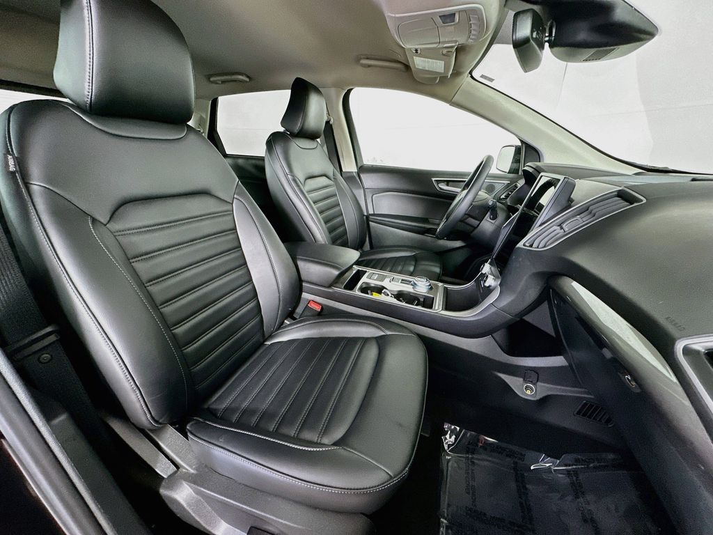 Thumbnail: 2023 Ford Edge - 12