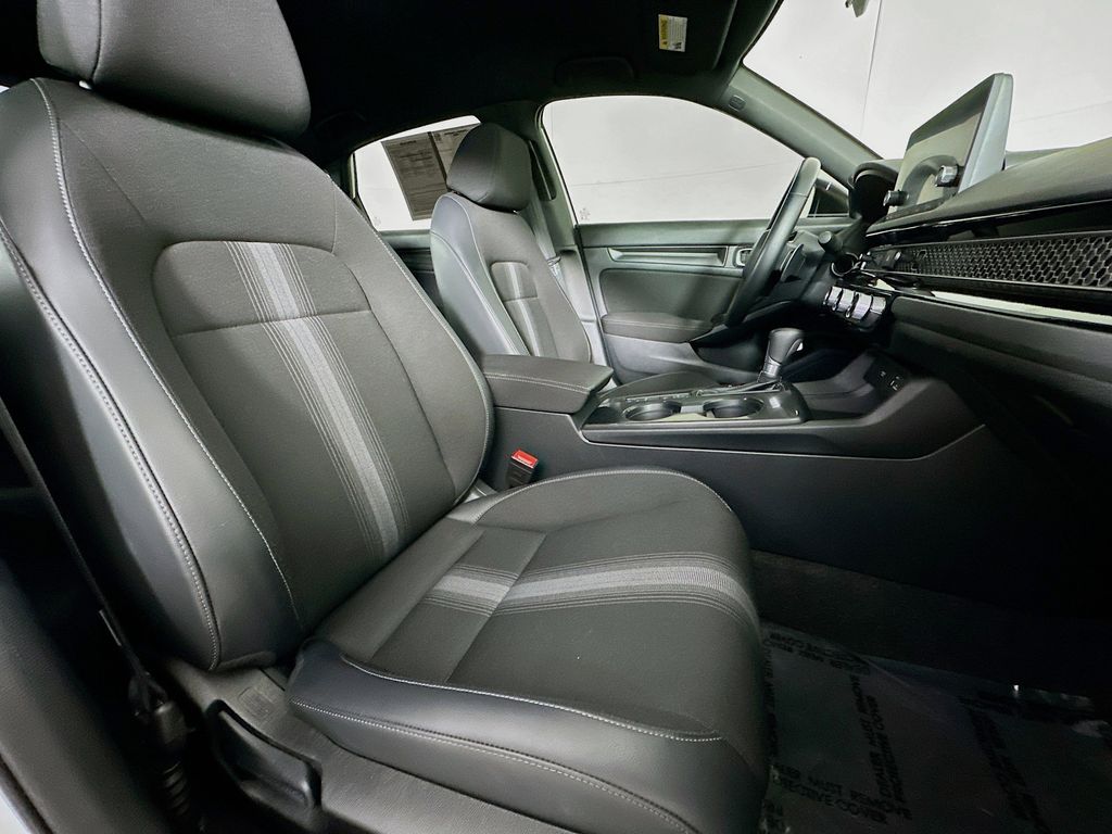 Thumbnail: 2022 Honda Civic - 11