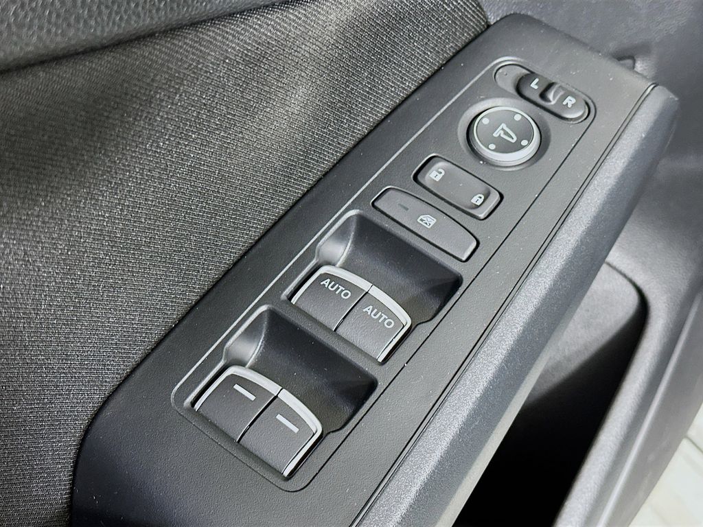 Thumbnail: 2022 Honda Civic - 27