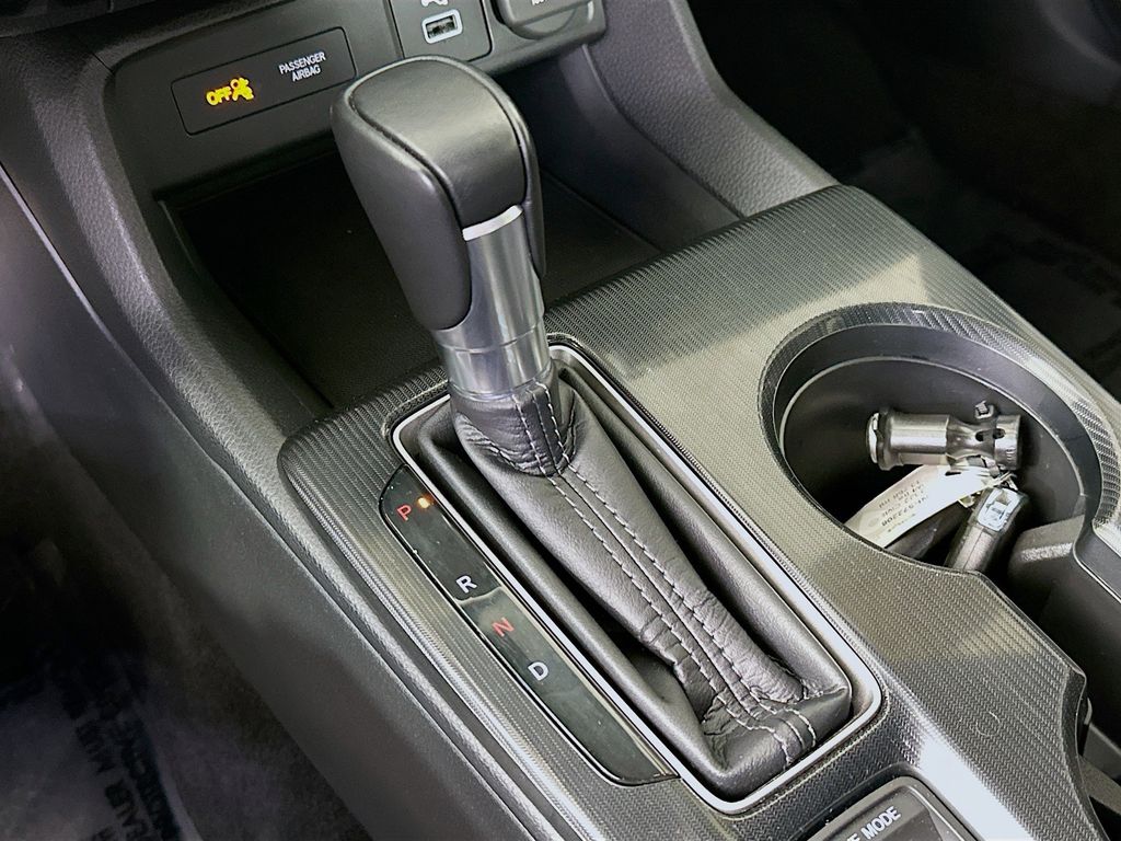 Thumbnail: 2022 Honda Civic - 16