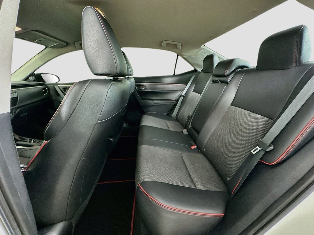 Thumbnail: 2016 Toyota Corolla - 13