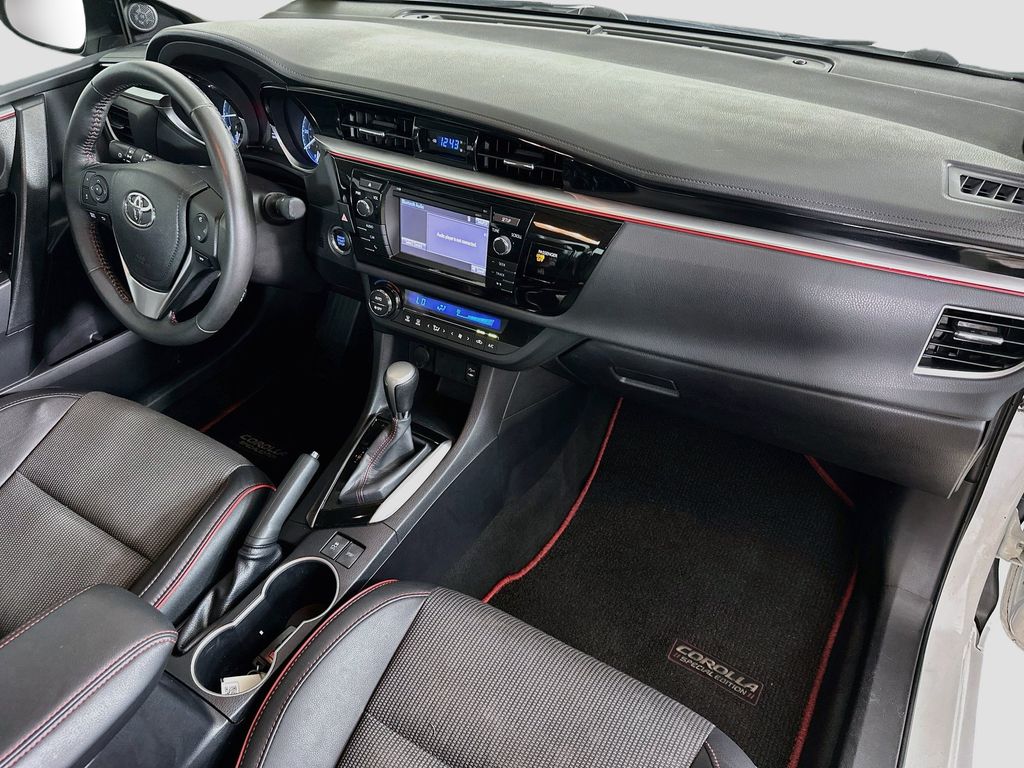 Thumbnail: 2016 Toyota Corolla - 31