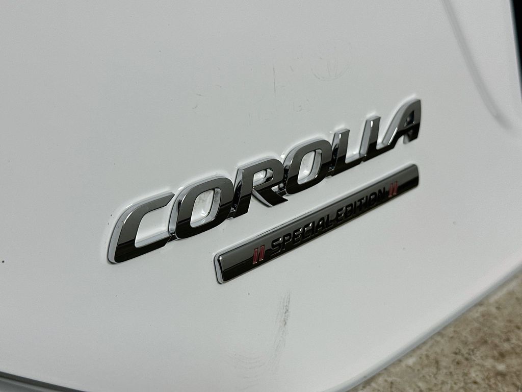 Thumbnail: 2016 Toyota Corolla - 7