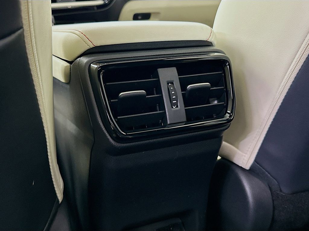 Thumbnail: 2024 Lexus ES - 21