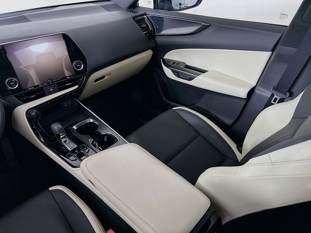 Thumbnail: 2024 Lexus ES - 14