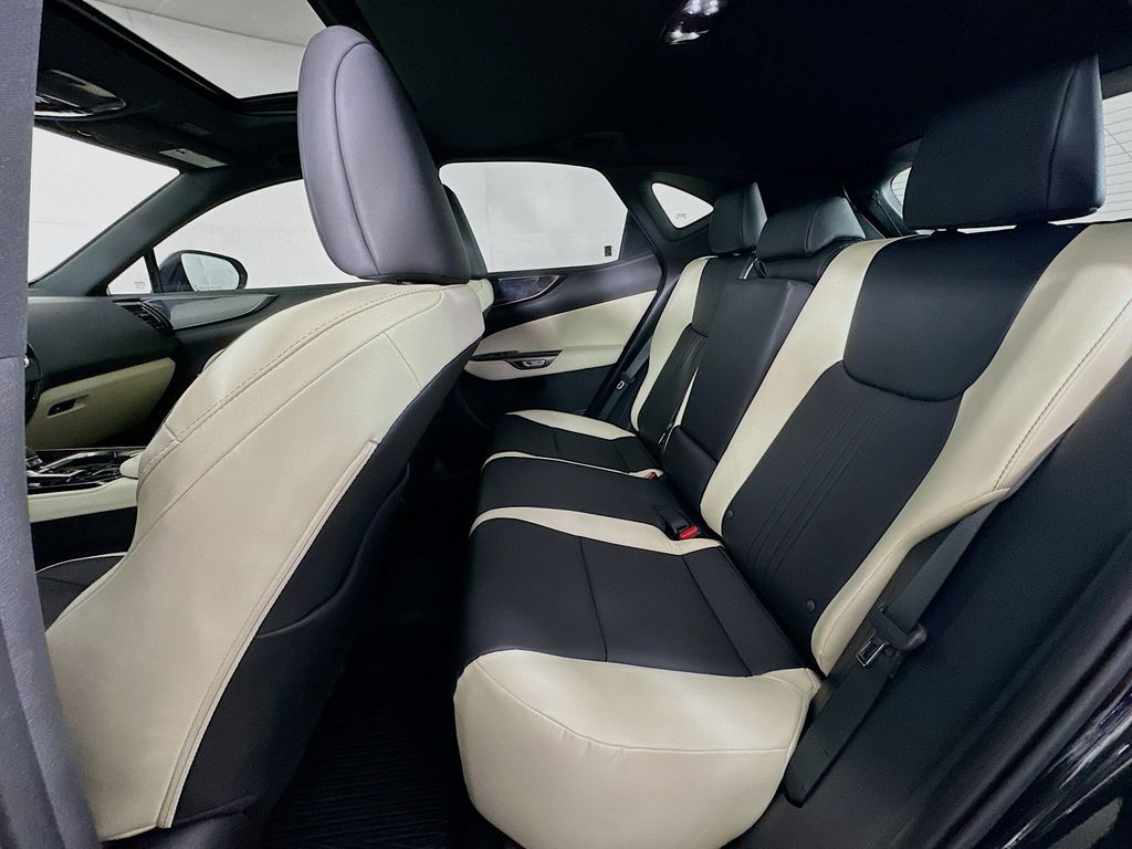 Thumbnail: 2024 Lexus ES - 13