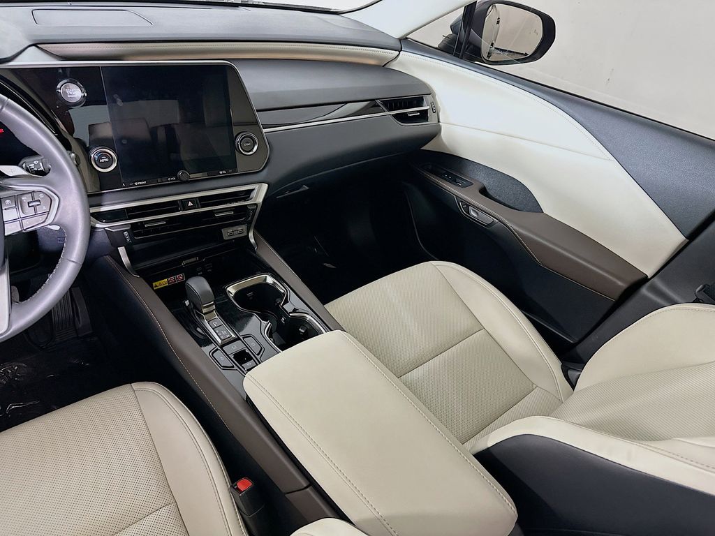 Thumbnail: 2023 Lexus RX - 14