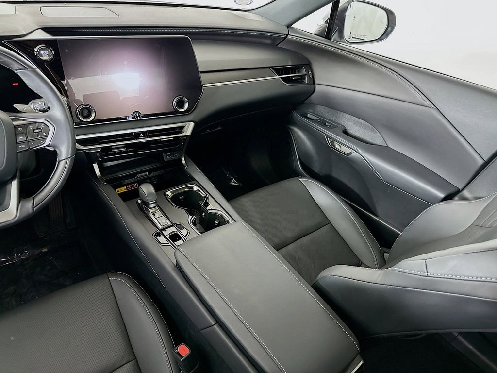 Thumbnail: 2024 Lexus RX - 14