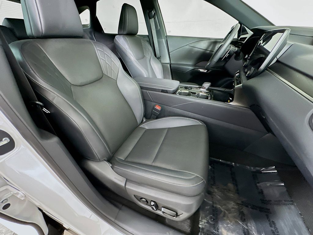 Thumbnail: 2024 Lexus RX - 12