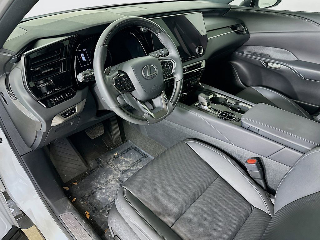 Thumbnail: 2024 Lexus RX - 2