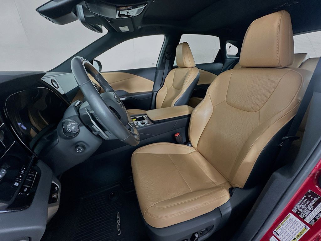 Thumbnail: 2023 Lexus RX - 10