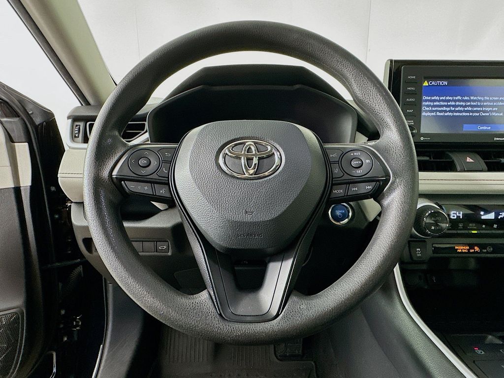 Thumbnail: 2022 Toyota RAV4 - 14