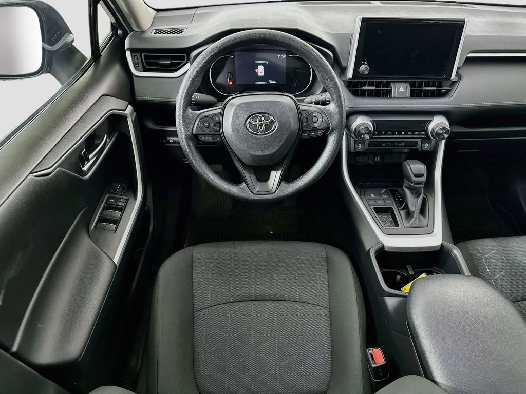 Thumbnail: 2025 Toyota RAV4 - 8