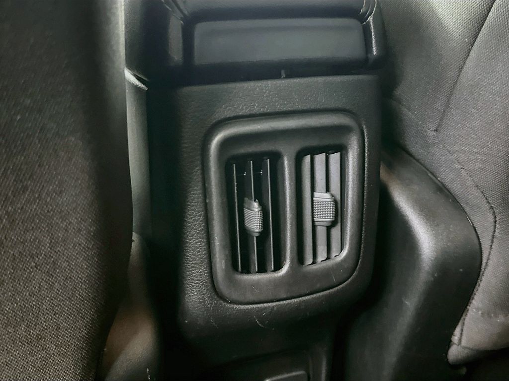 Thumbnail: 2019 Jeep Compass - 22