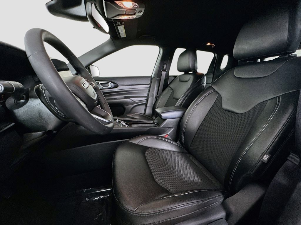 Thumbnail: 2024 Jeep Compass - 11