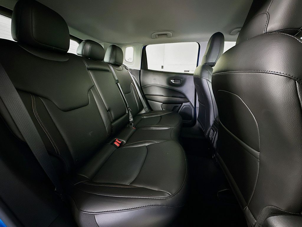 Thumbnail: 2021 Jeep Compass - 31