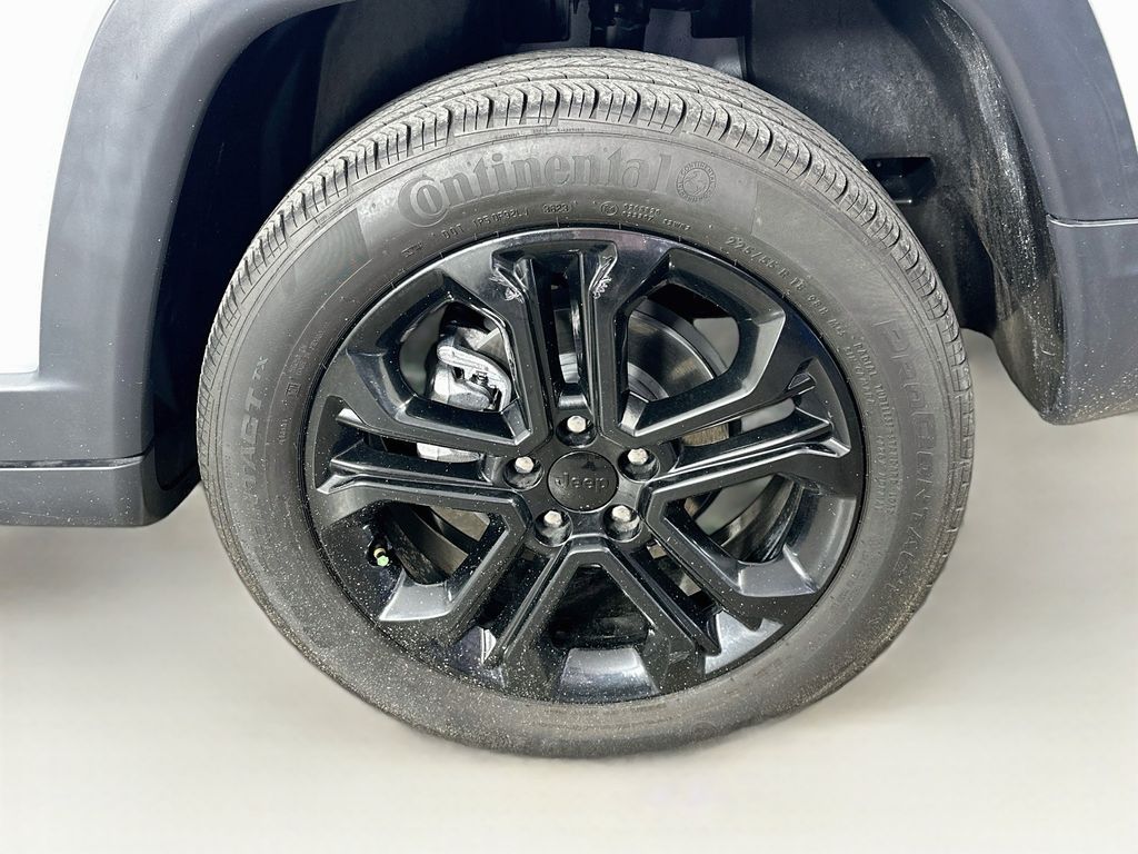 Thumbnail: 2024 Jeep Compass - 8